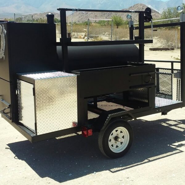Pit Commander 1200 – Trailer Offset Smoker - Image 3