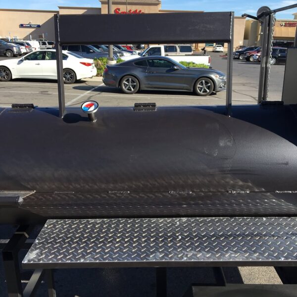Iron Titan 1000 – Trailer Offset Smoker - Image 8