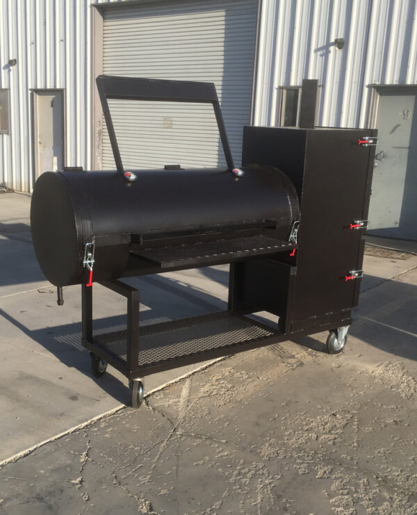 Backyard Beast 750 – Offset + Vertical Cabinet Smoker